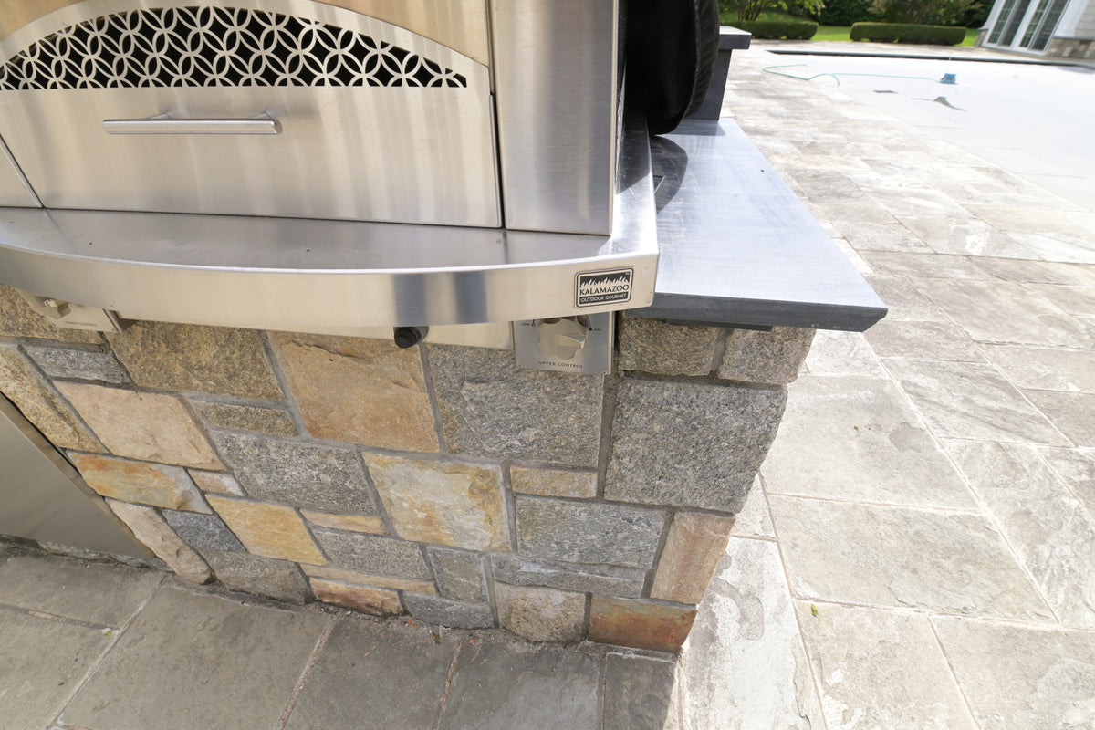 Kalamazoo Artisan Fire Outdoor Pizza Oven