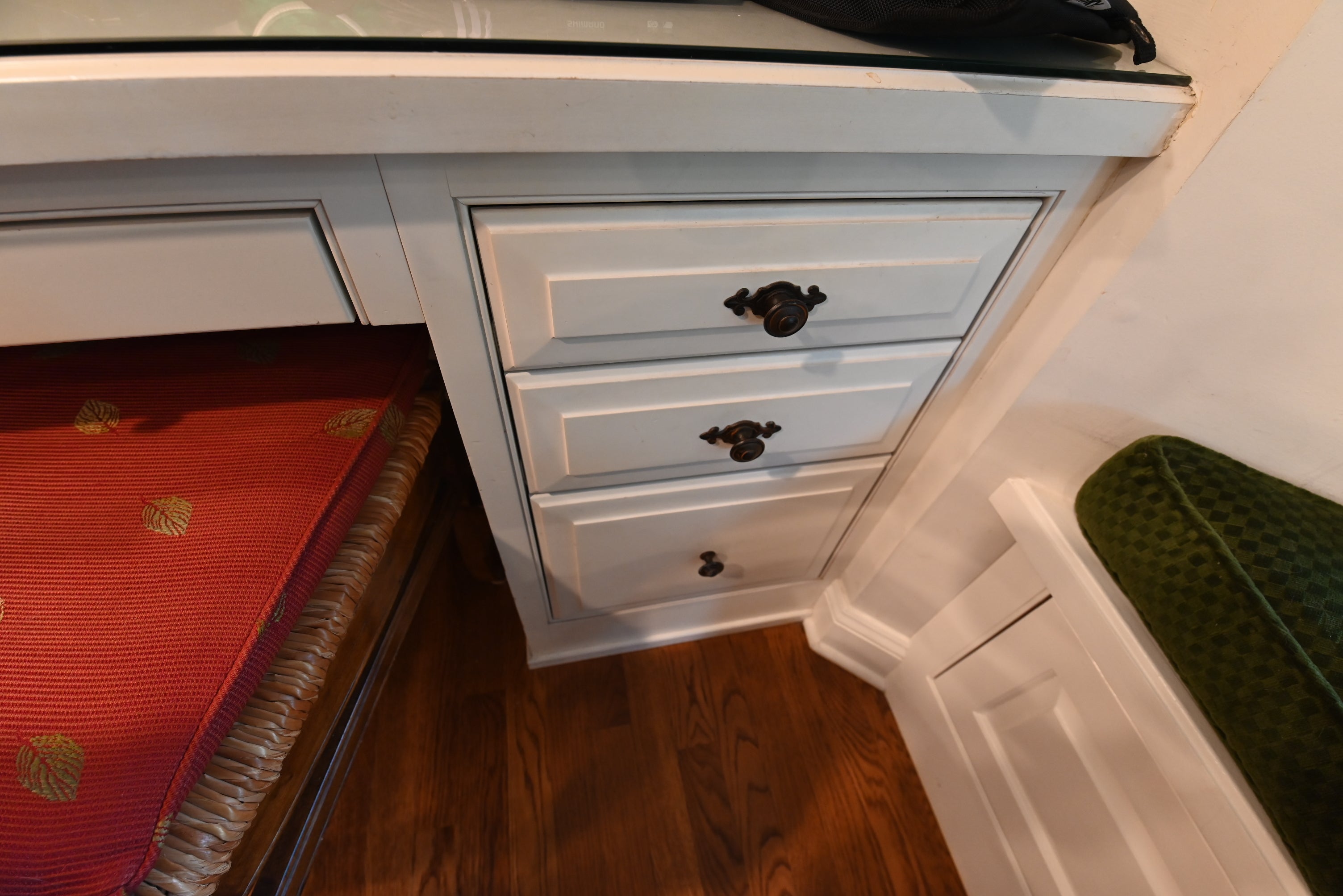 Plain & Fancy White Kitchen with Side Pantry & Appliances