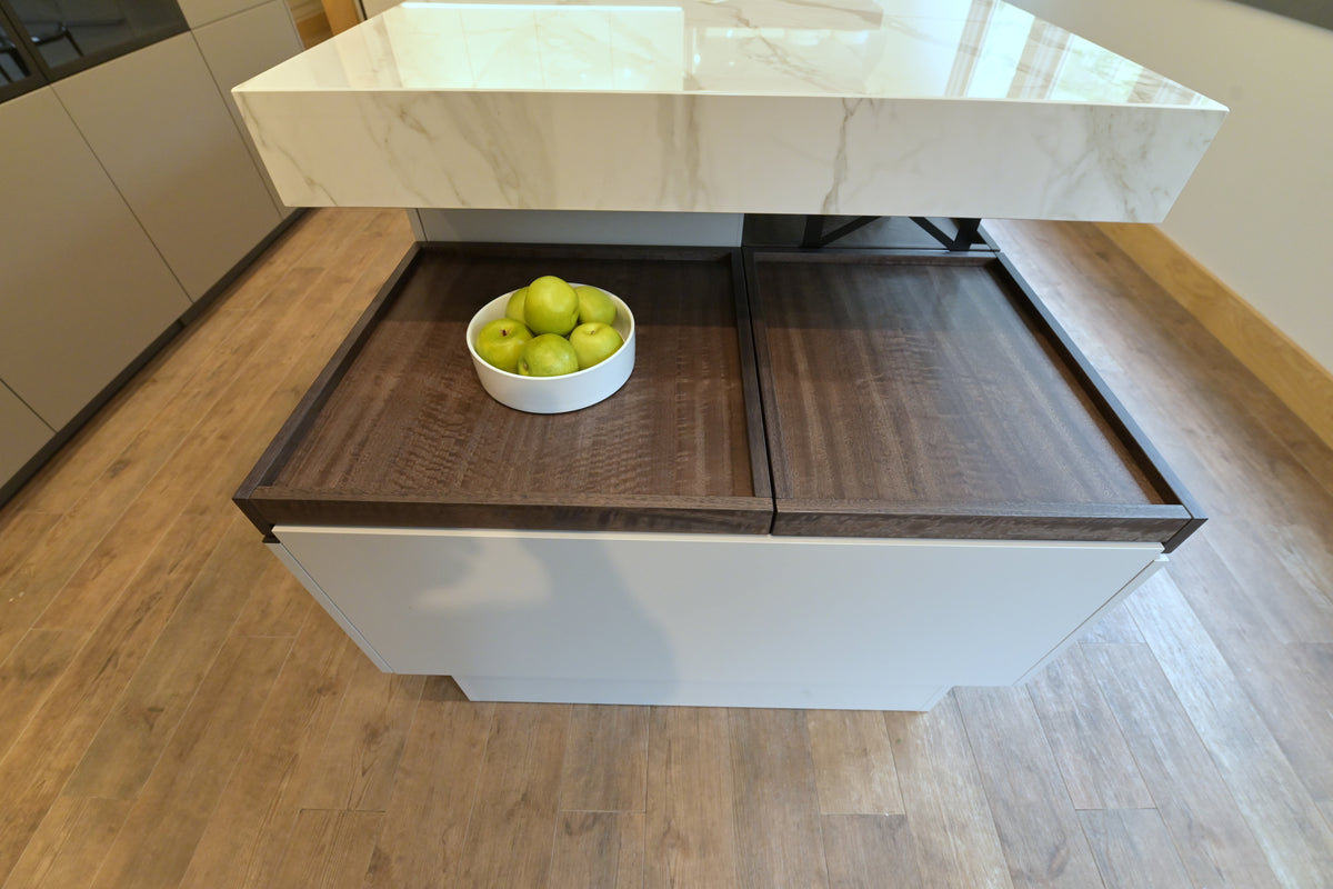 Poggenpohl Modern Kitchen with +MODO Island, +SEGMENTO Cabinetry & +STAGE Bar