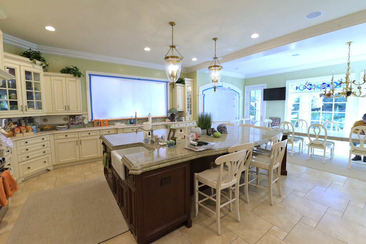 Kitchen Craft Traditional Light Cream Kitchen with Island & Appliances