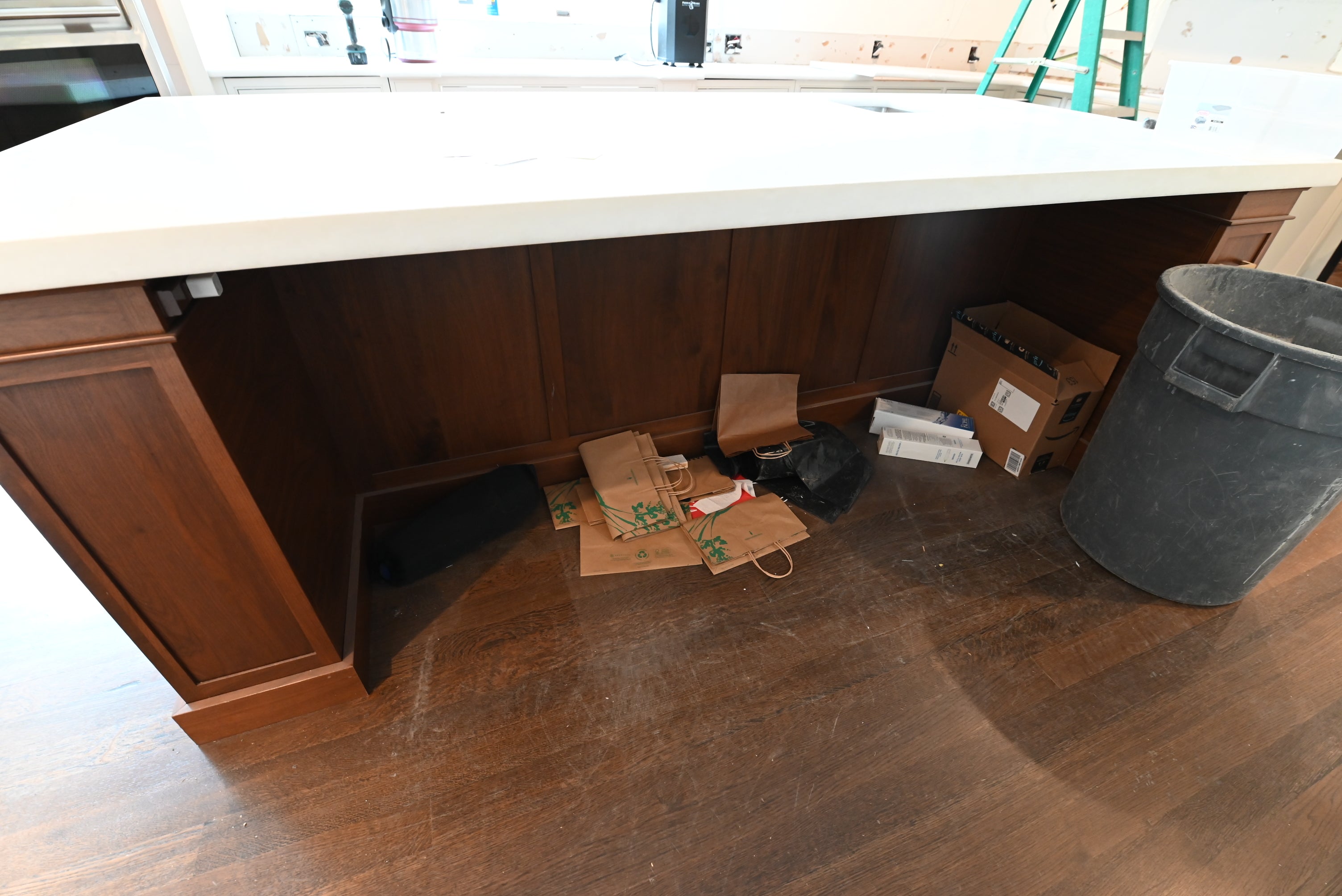 Prevo Transitional White Complete Kitchen Cabinets with Brown Wooden Island