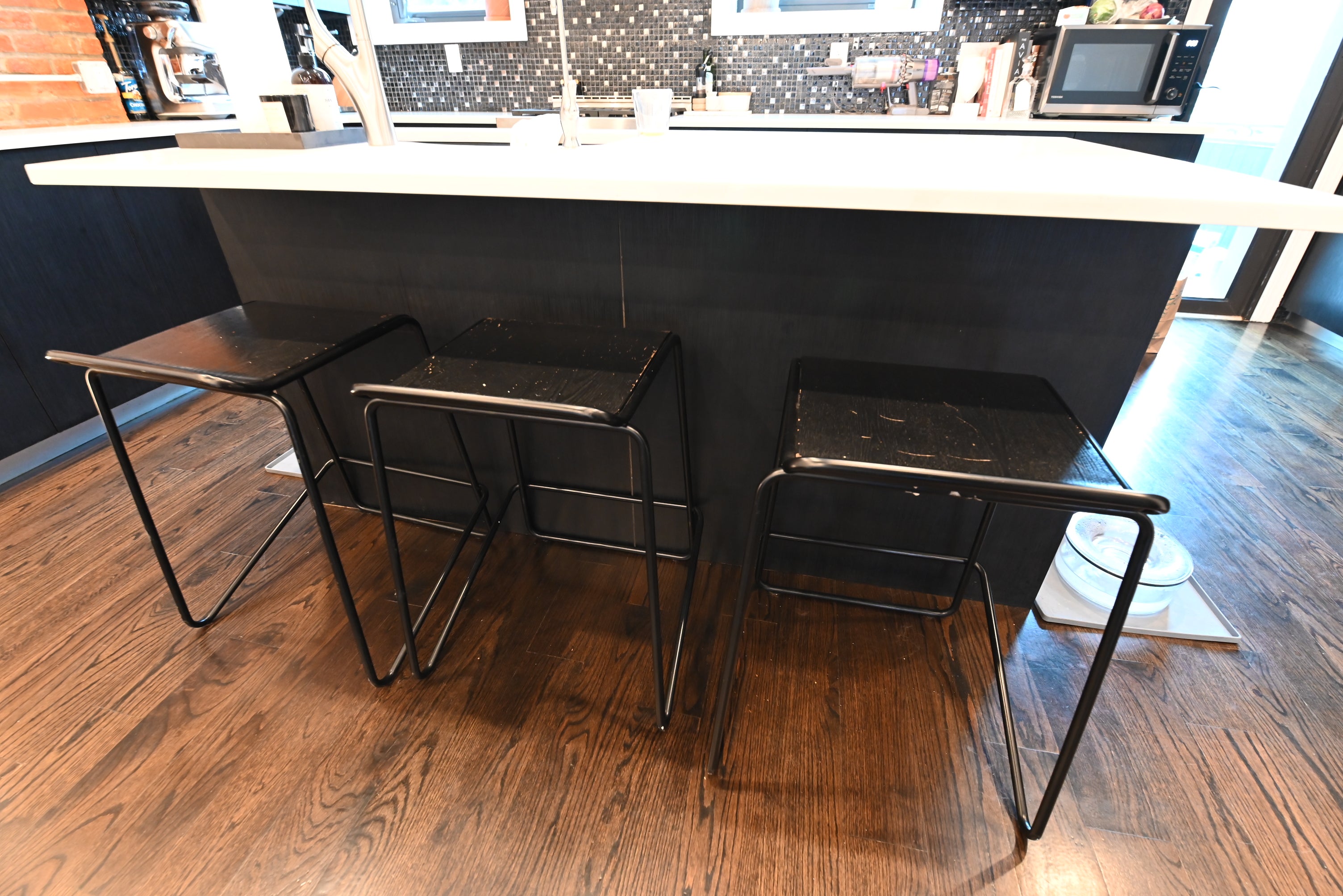 Dark Mocha Latte Modern Pre-Owned Kitchen