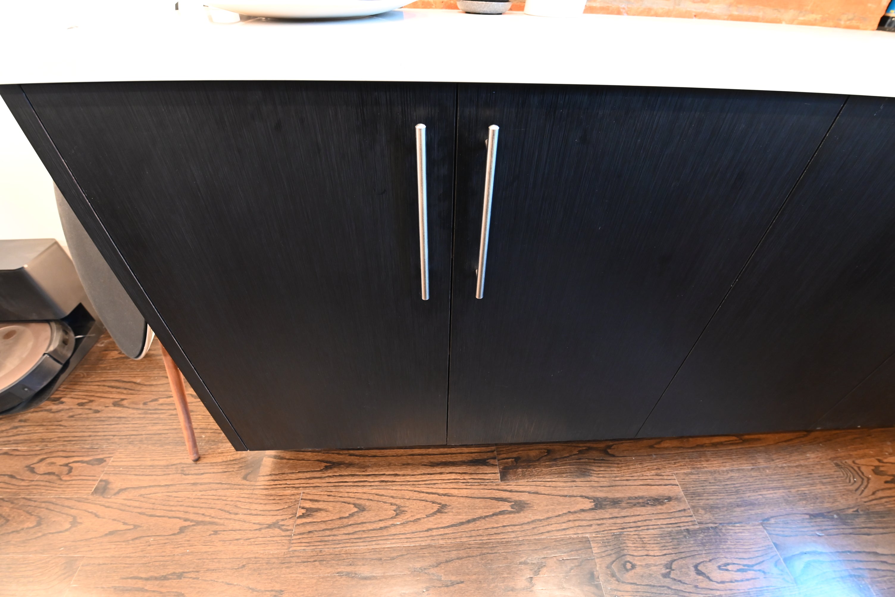 Dark Mocha Latte Modern Pre-Owned Kitchen