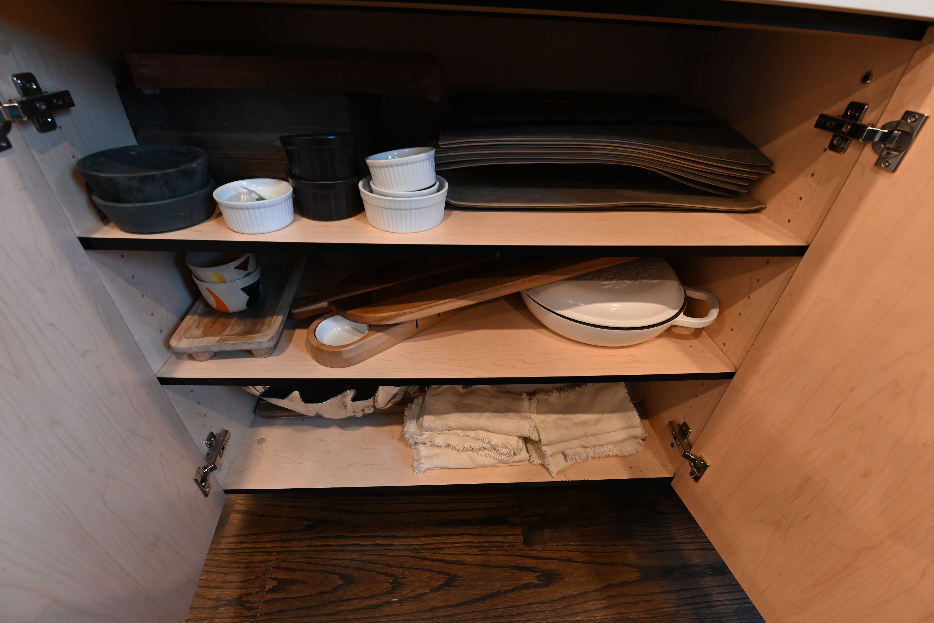 Dark Mocha Latte Modern Pre-Owned Kitchen