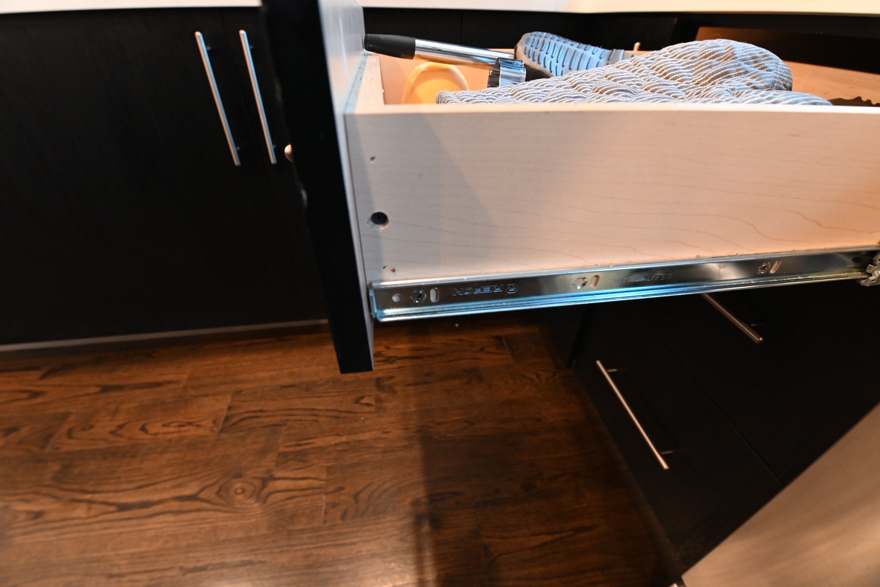 Dark Mocha Latte Modern Pre-Owned Kitchen