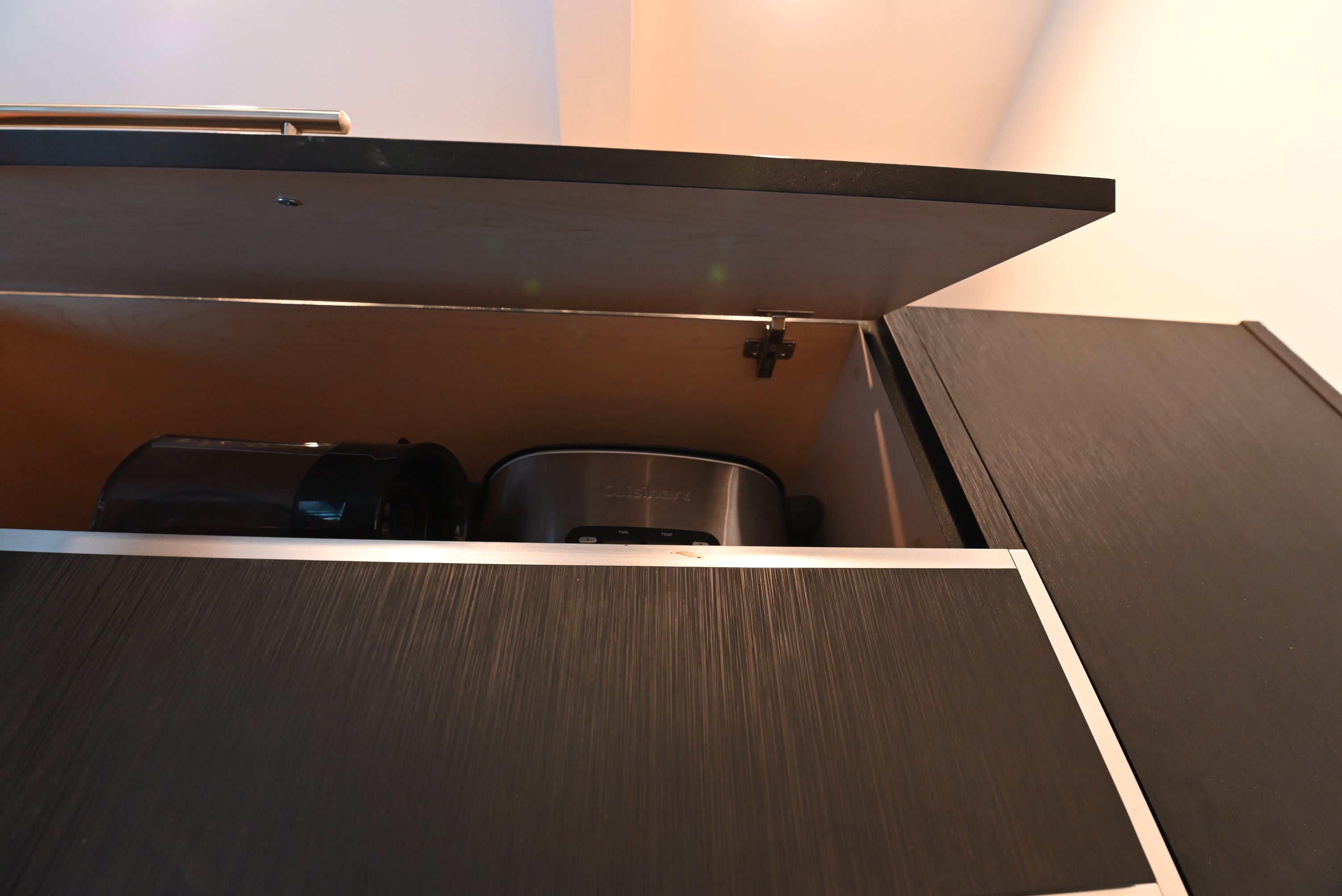 Dark Mocha Latte Modern Pre-Owned Kitchen