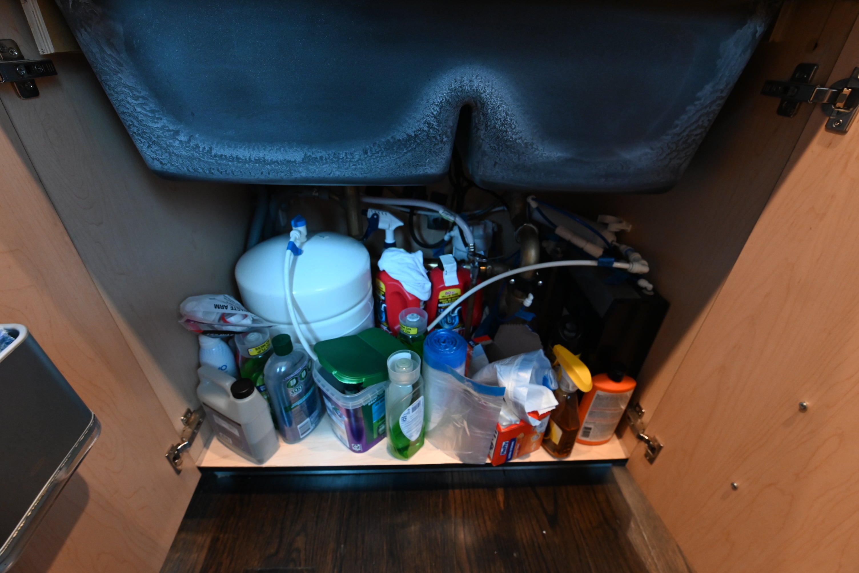 Dark Mocha Latte Modern Pre-Owned Kitchen