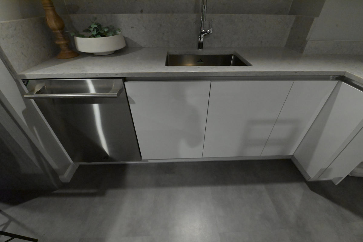 Wren Milano Ultra Bianco Gloss Kitchen