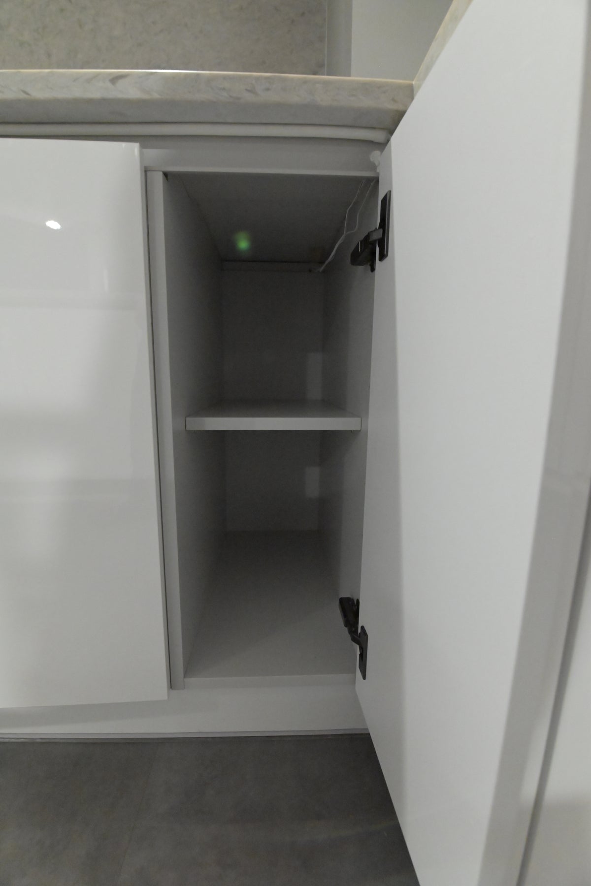 Wren Milano Ultra Bianco Gloss Kitchen