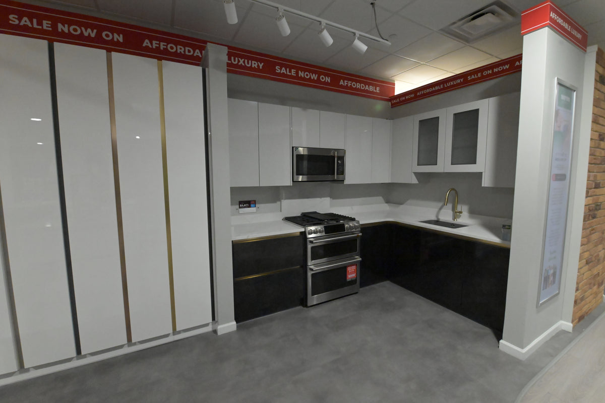Wren Milano Ultra Black & White Kitchen