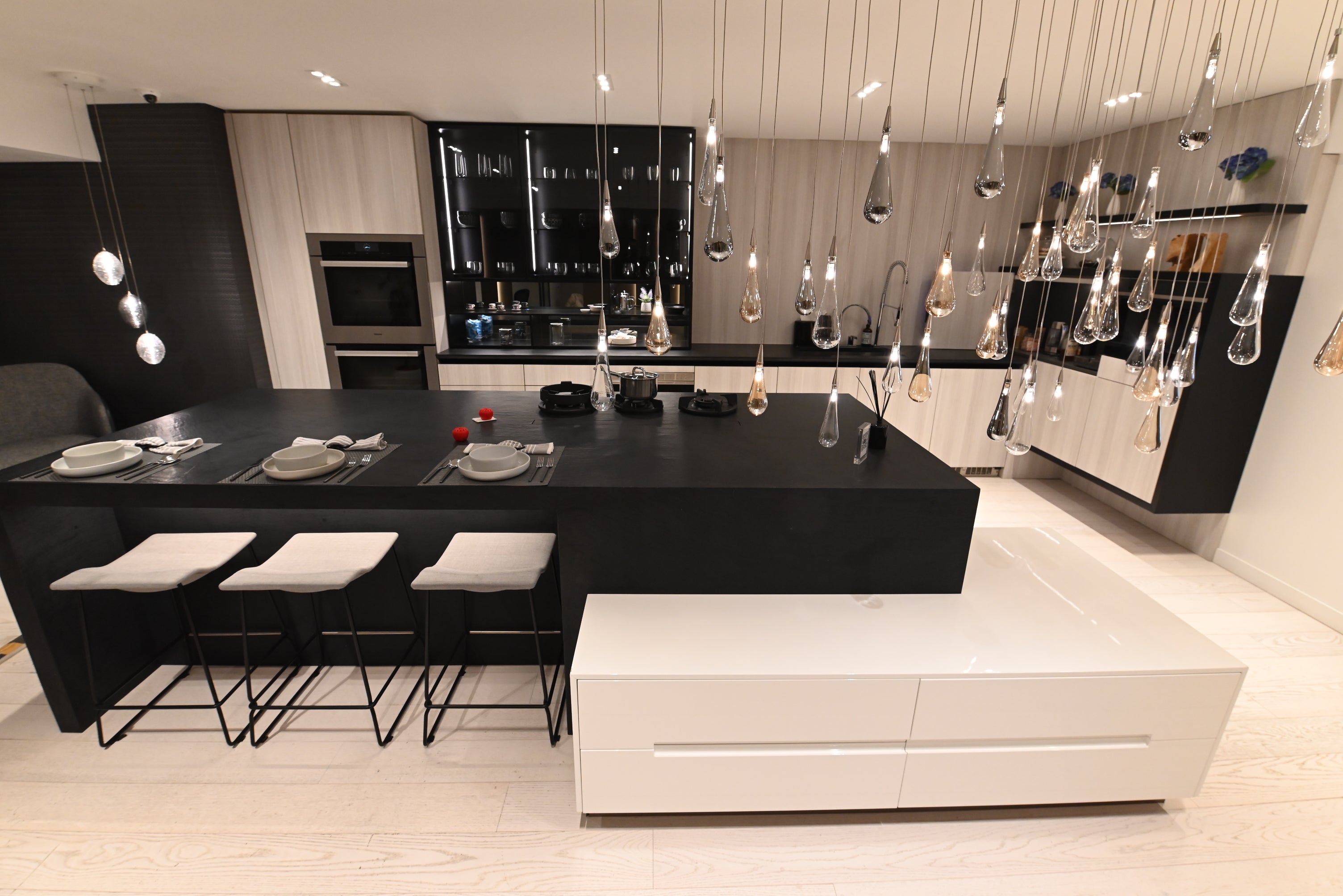 DOCA Modern Wood Veneer Black Kitchen with Island & Appliances