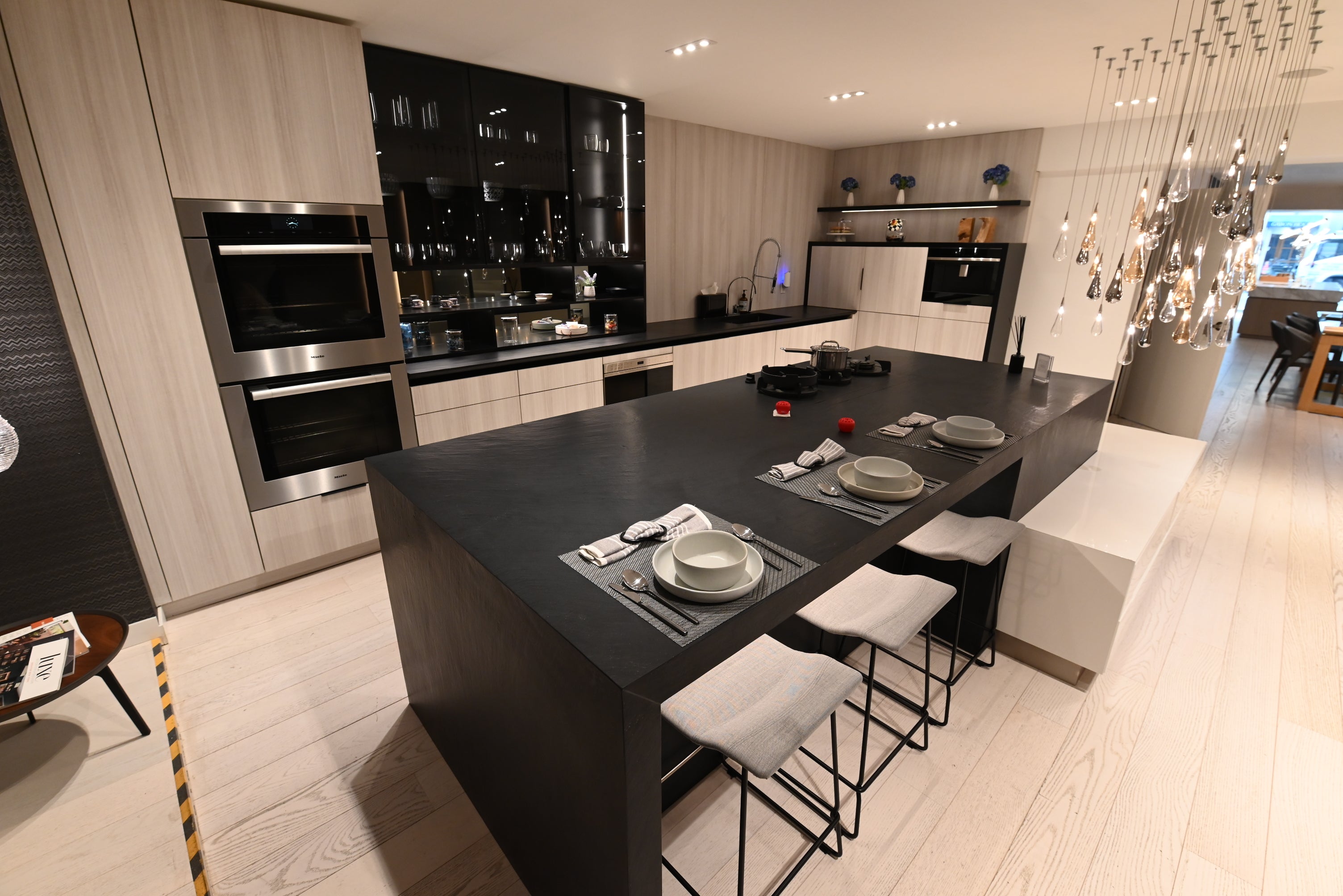 DOCA Modern Wood Veneer Black Kitchen with Island & Appliances
