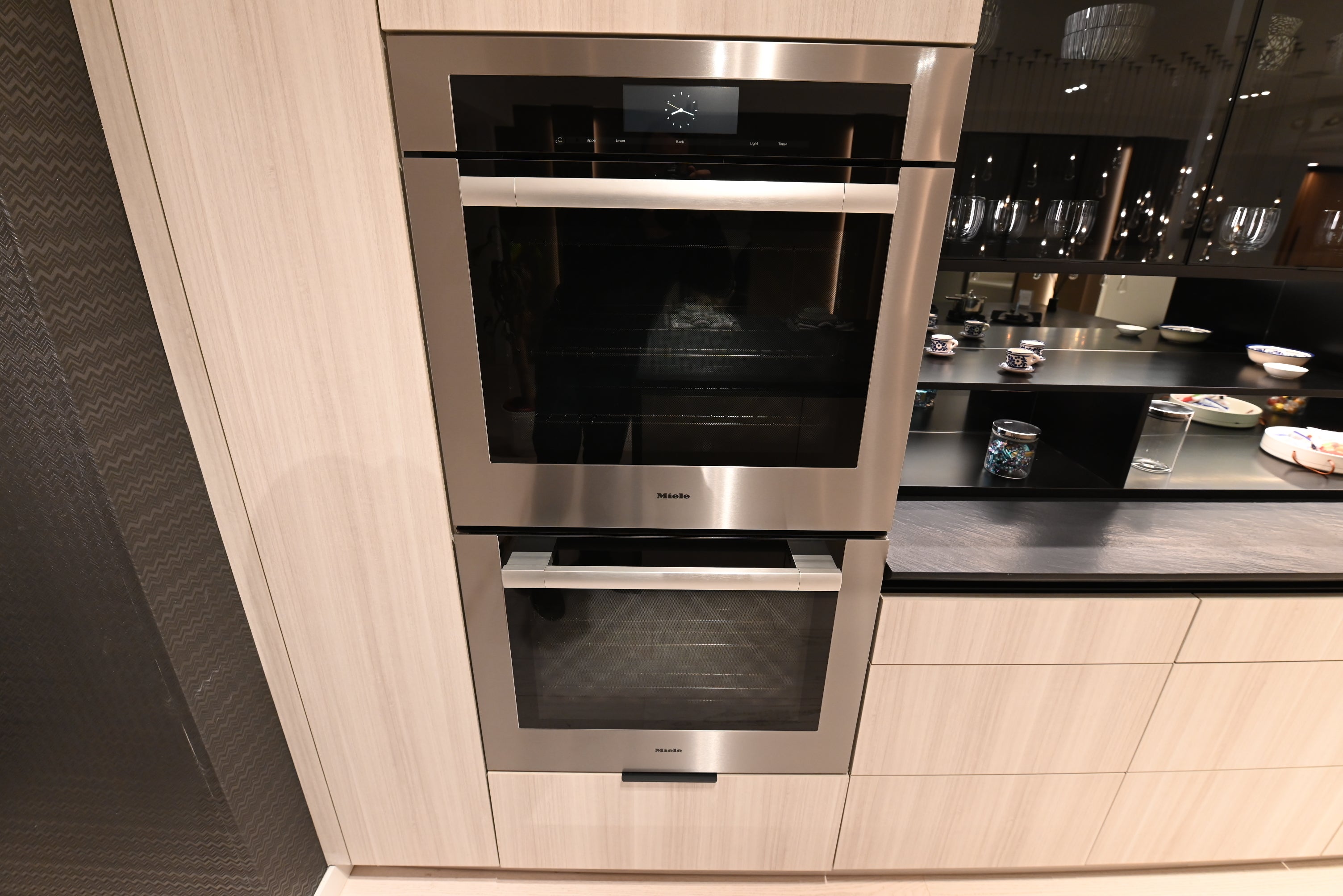 DOCA Modern Wood Veneer Black Kitchen with Island & Appliances