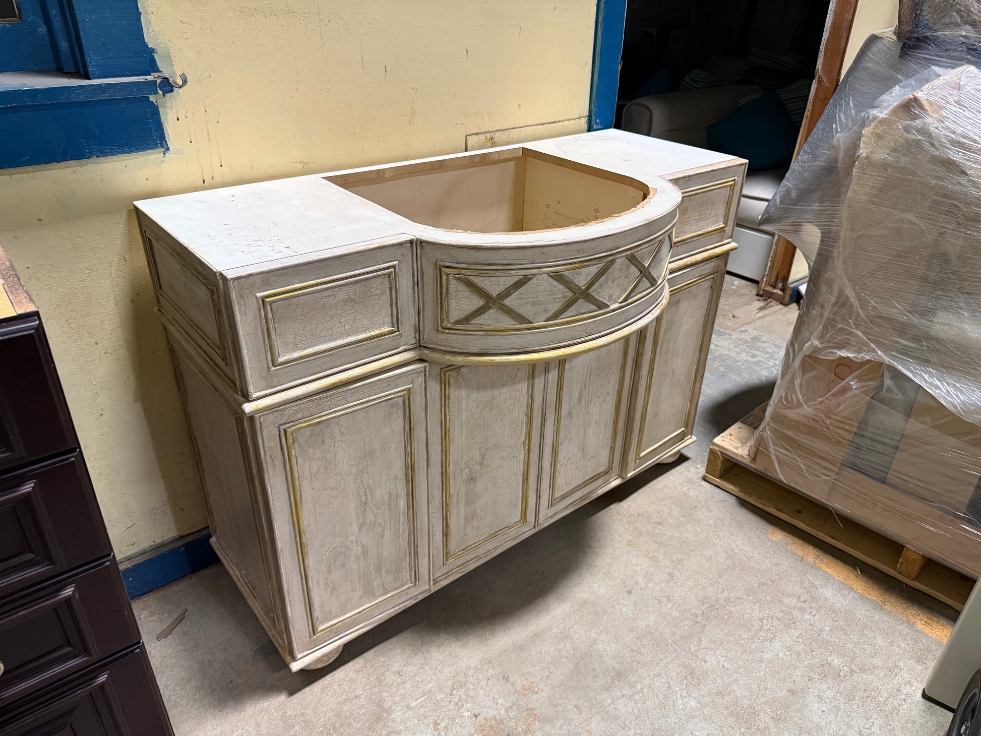 Traditional 46.5" White Washed Single Vanity Base - No Top, Sink or Faucet