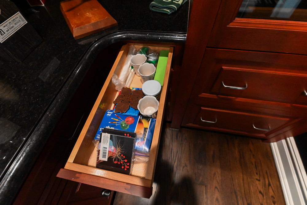 "Bordeaux Reserve" Traditional Butler’s Pantry with Sub-Zero Tall Wine Cooler