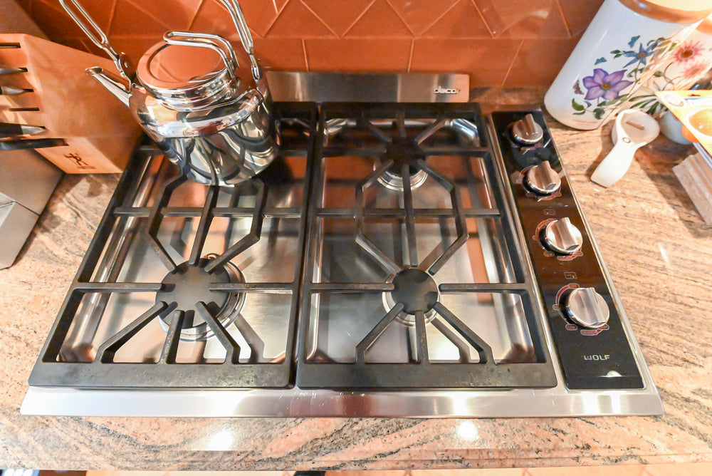 Wood-Mode Wonder: Traditional Light Cream Kitchen with Granite Countertops