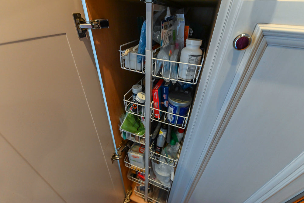 Wood-Mode Wonder: Traditional Light Cream Kitchen with Granite Countertops