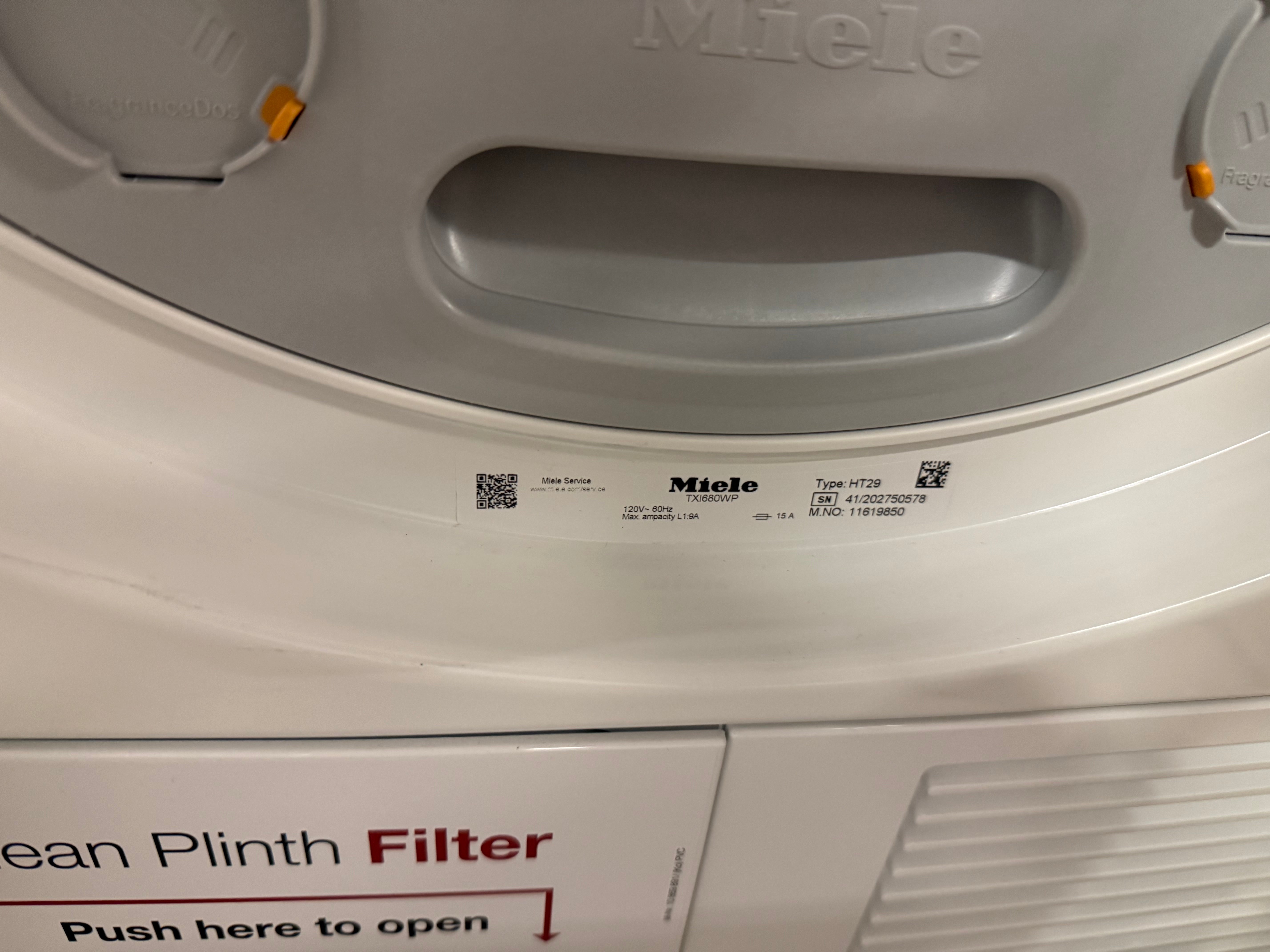 Miele WXD160/TXI680WP 24" Lotus White Laundry Set
