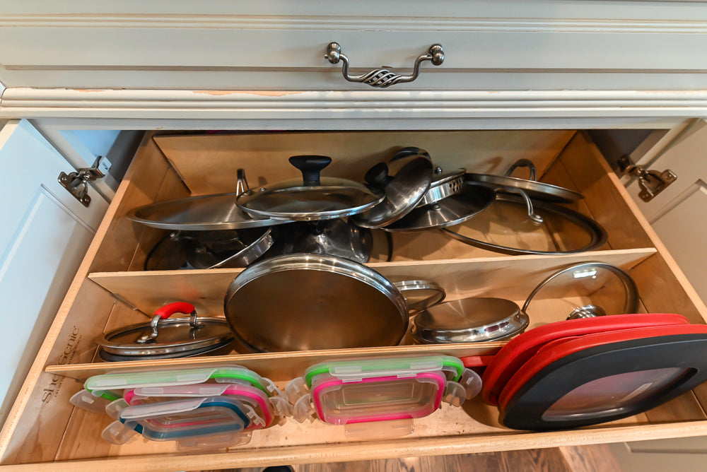 Oh My Omega: Traditional White Kitchen with Pantry, Desk Area & Appliances