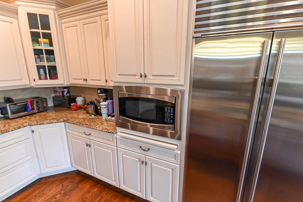 Oh My Omega: Traditional White Kitchen with Pantry, Desk Area & Appliances