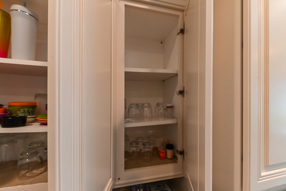Oh My Omega: Traditional White Kitchen with Pantry, Desk Area & Appliances