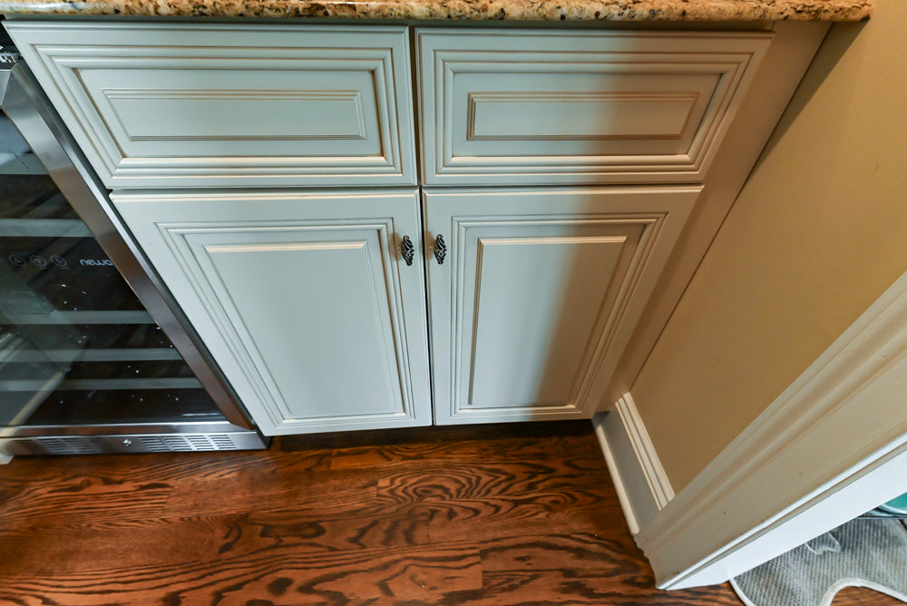 Oh My Omega: Traditional White Kitchen with Pantry, Desk Area & Appliances