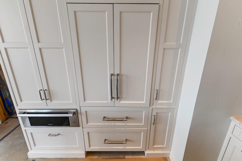 Traditional All-White Quartz Kitchen with Island