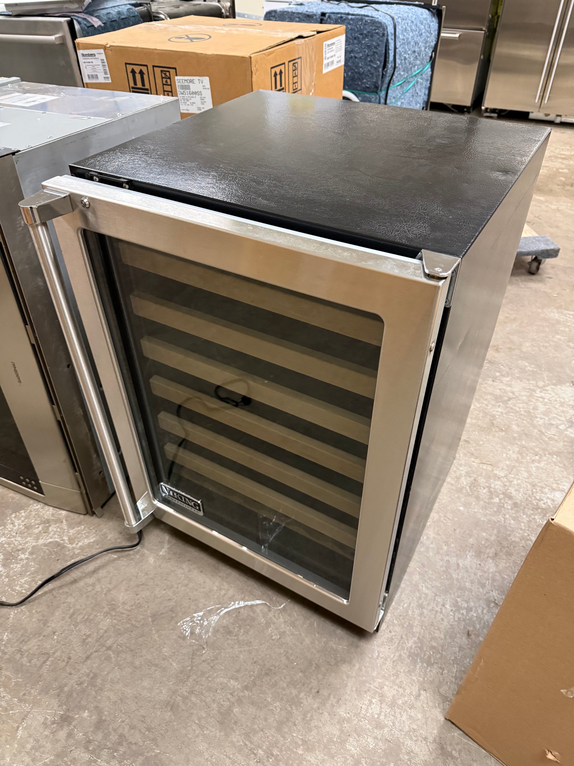 Viking 24 inch professional stainless steel undercounter wine cellar