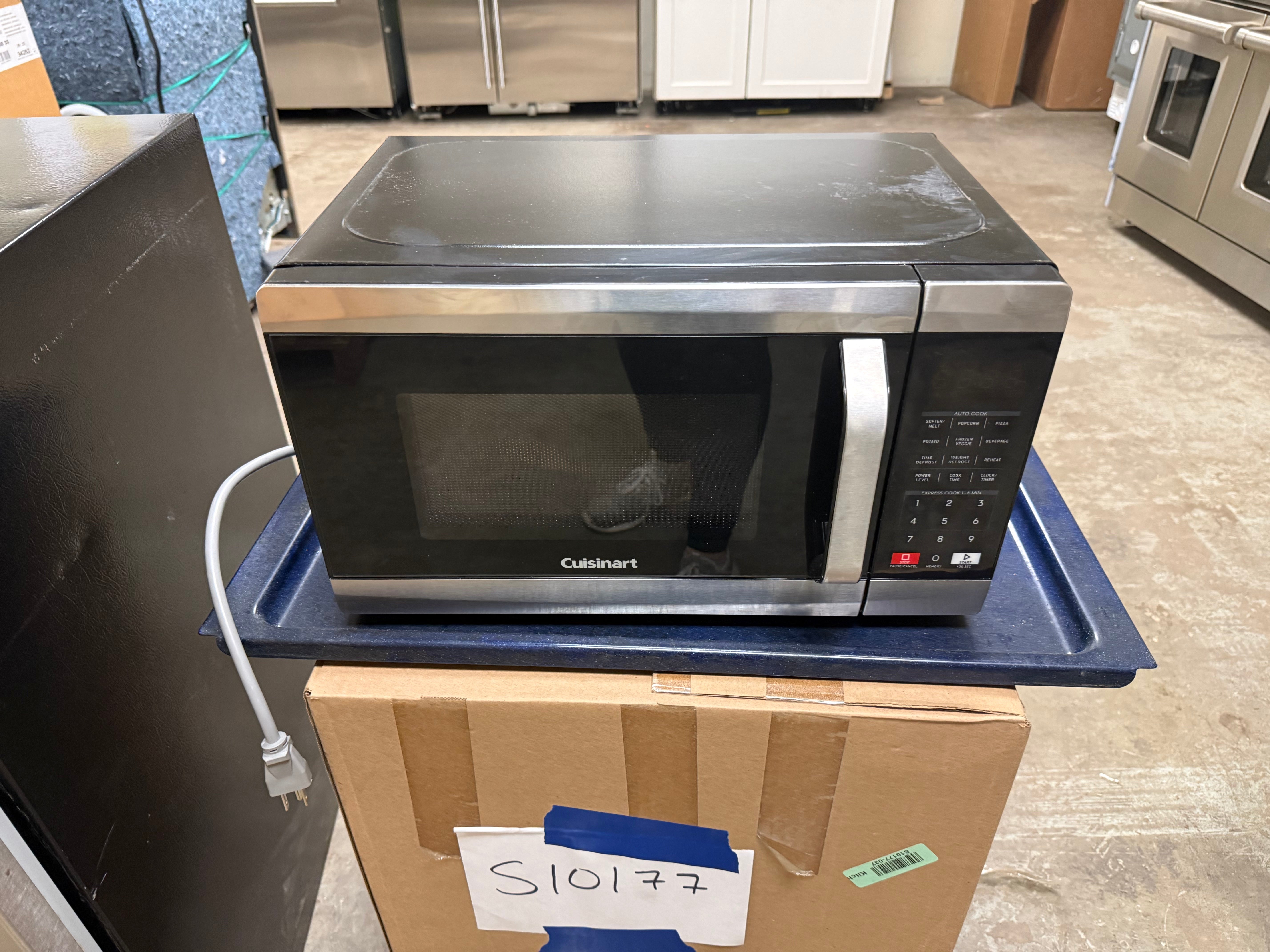 Cuisinart 0.7 cubic foot compact countertop microwave with stainless steel accents