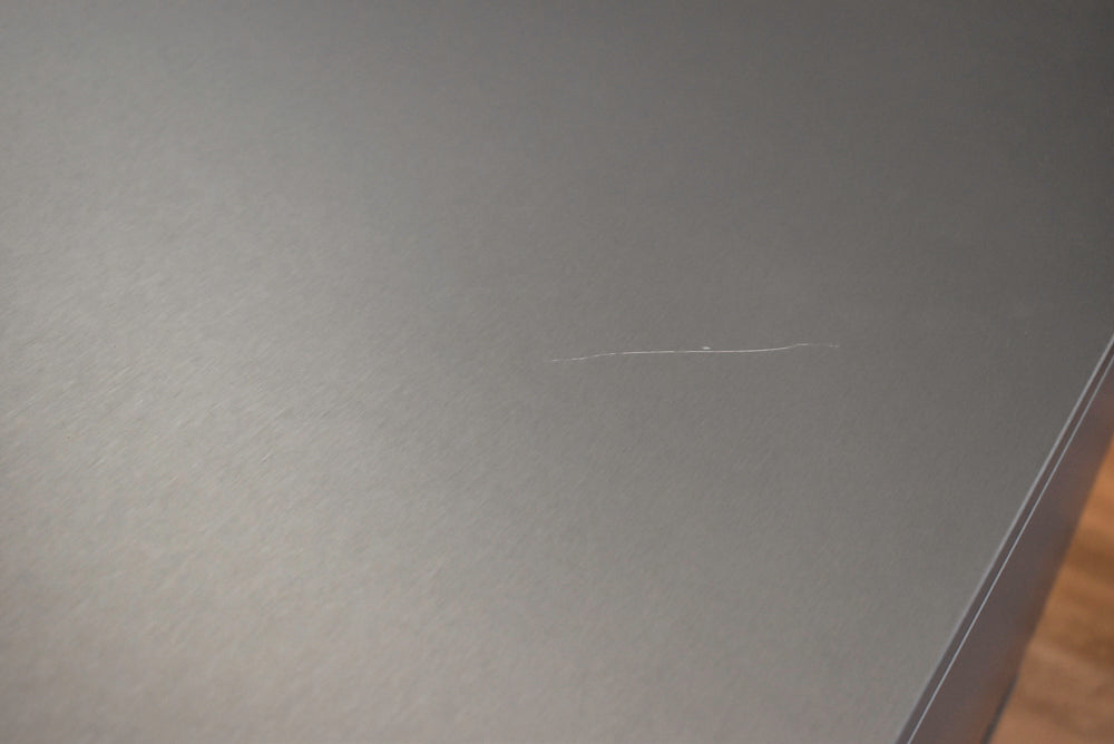 Doimo Cucine Modern Two-Tone Kitchen with Grey Island