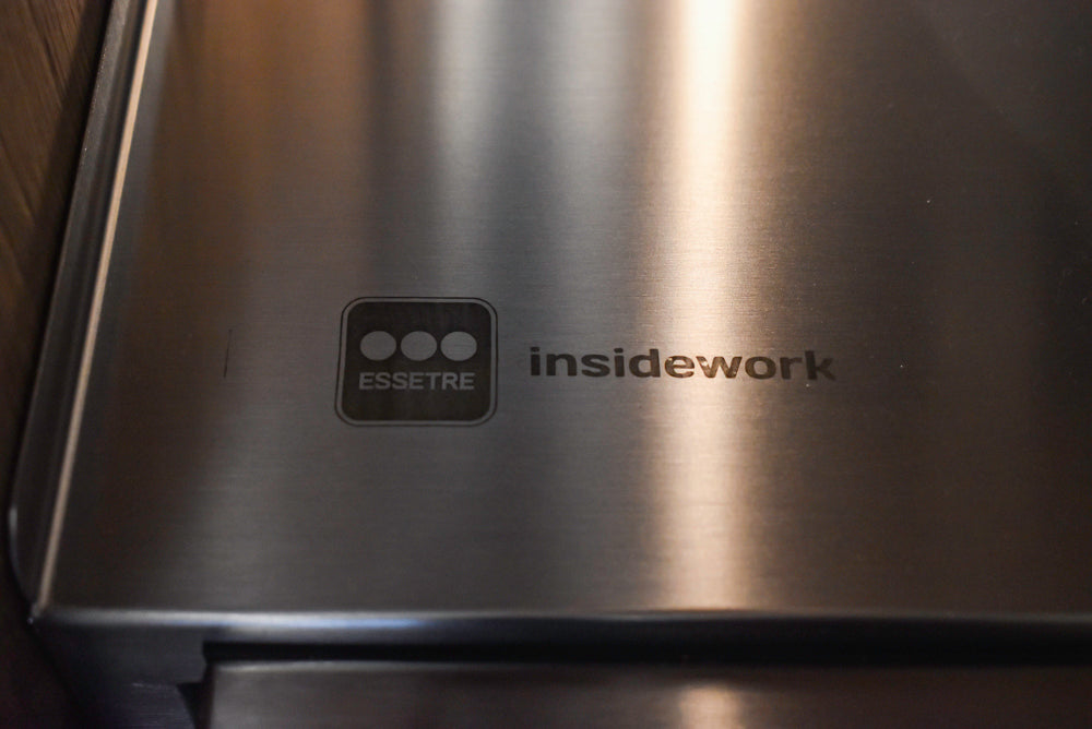 Doimo Cucine Modern Two-Tone Kitchen with Grey Island