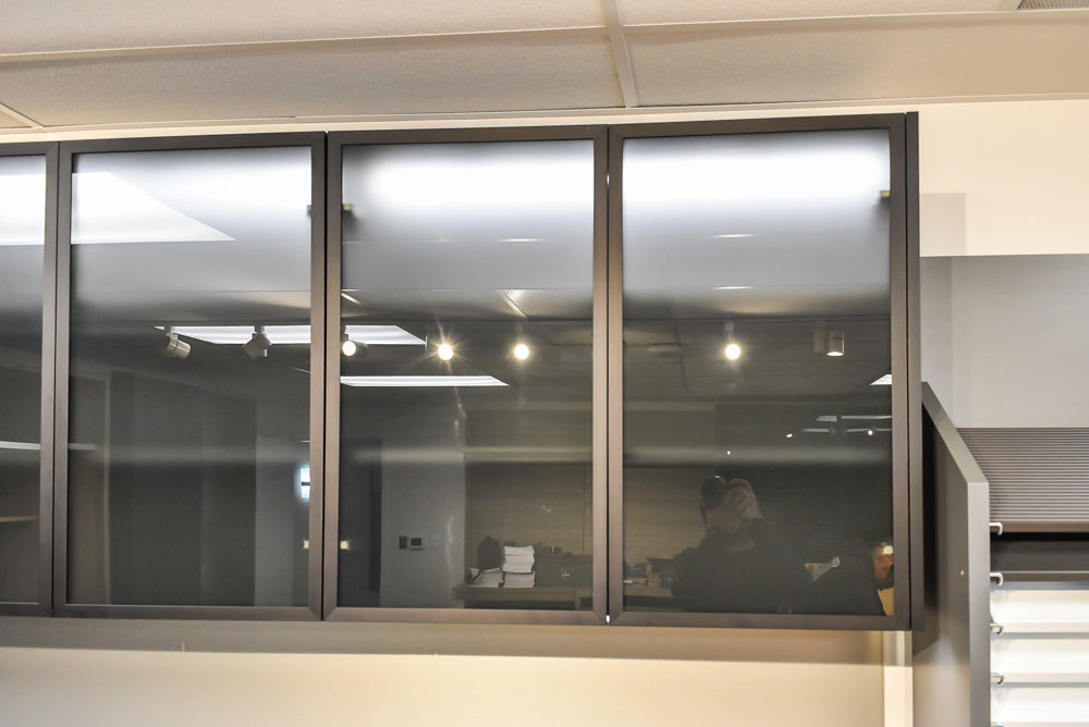 Doimo Cucine Modern Two-Tone Kitchen with Grey Island