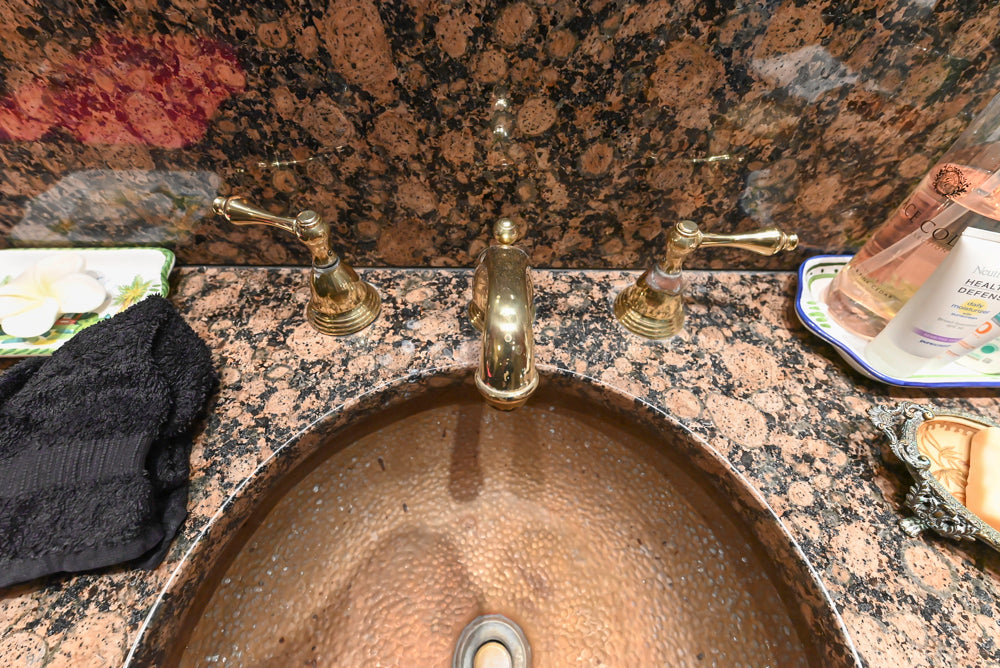 Traditional Built-In Single Vanity Set with Sink, Countertops and Faucet