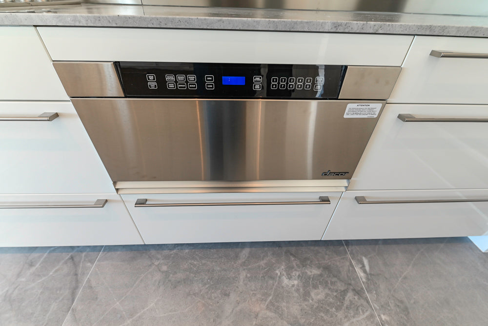 Aran Cucine Modern Glossy White Kitchen with Island, Marble Countertops & Miele Appliances