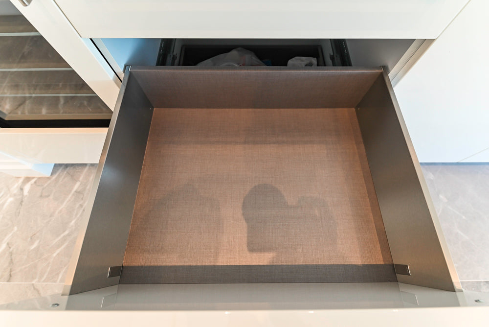 Aran Cucine Modern Glossy White Kitchen with Island, Marble Countertops & Miele Appliances