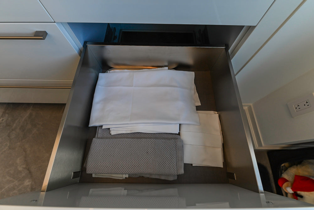 Aran Cucine Modern Glossy White Kitchen with Island, Marble Countertops & Miele Appliances