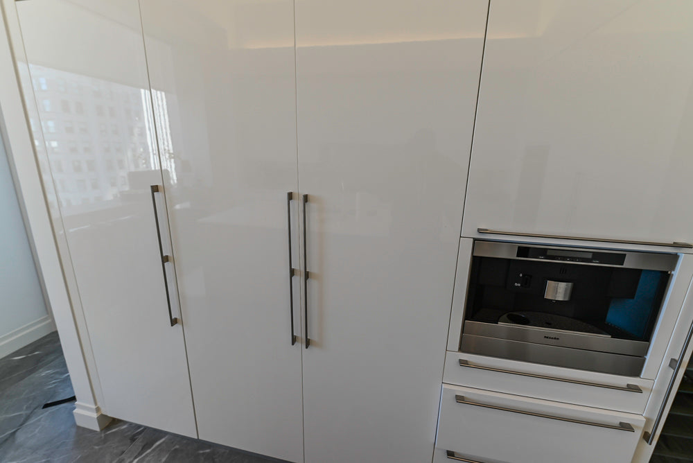 Aran Cucine Modern Glossy White Kitchen with Island, Marble Countertops & Miele Appliances