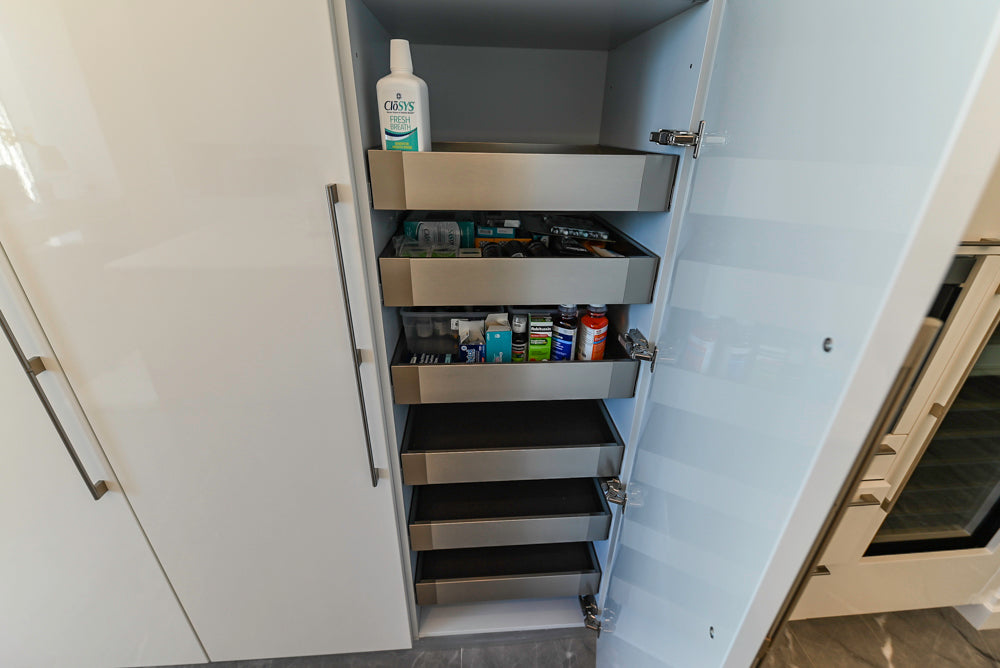 Aran Cucine Modern Glossy White Kitchen with Island, Marble Countertops & Miele Appliances