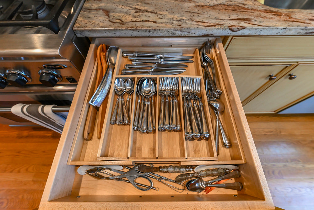 Traditional Light Brown Kitchen with Island, Appliances & Breakfast Area