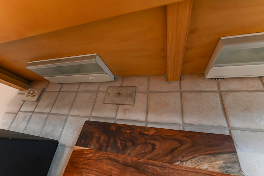 Traditional Light Brown Kitchen with Island, Appliances & Breakfast Area