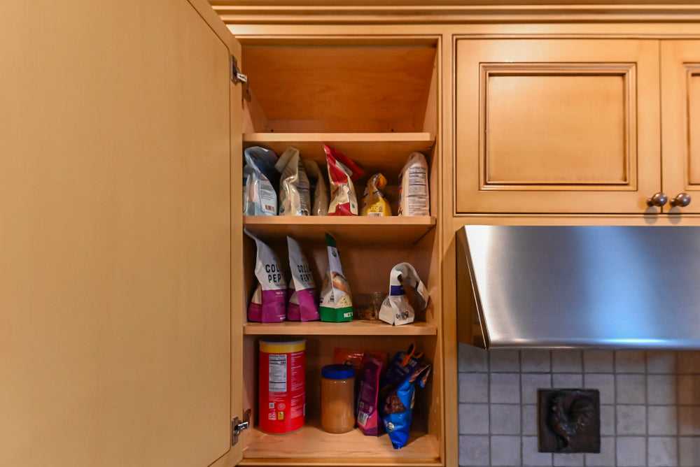 Traditional Light Brown Kitchen with Island, Appliances & Breakfast Area