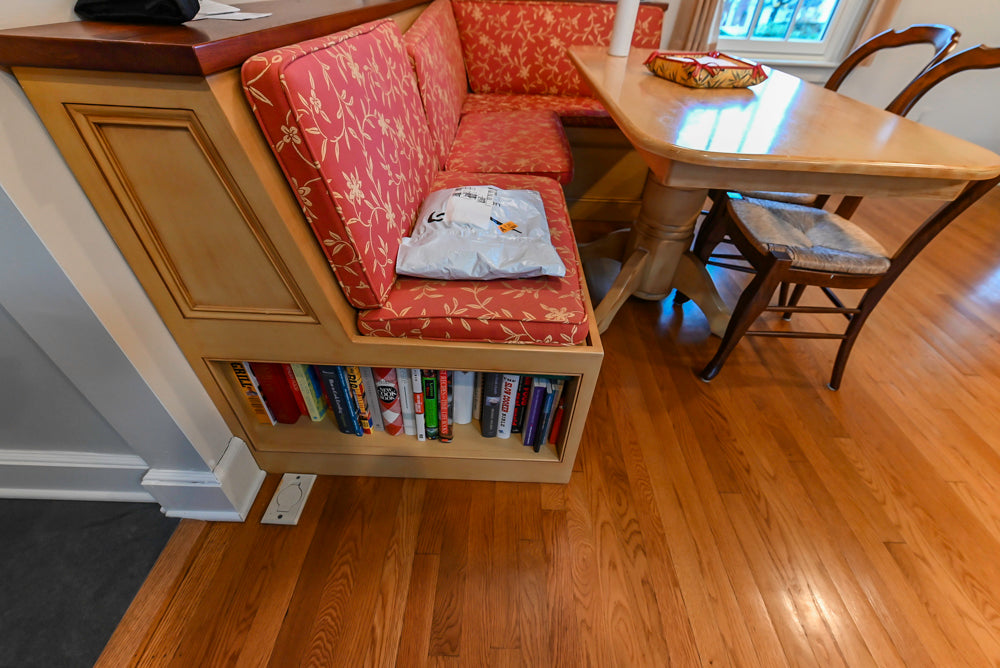 Traditional Light Brown Kitchen with Island, Appliances & Breakfast Area