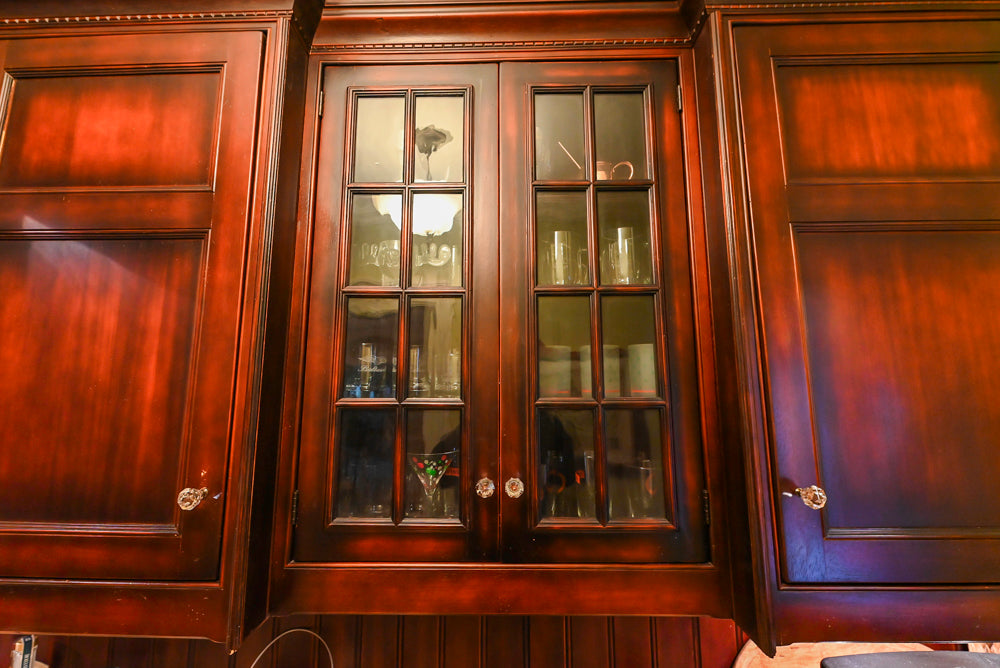 Wentworth Traditional Butler's Pantry with Quartz Countertops