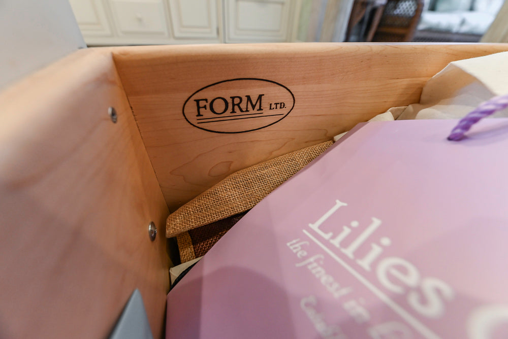 Form LTD Traditional Cream Kitchen with Island, Granite Countertops & Appliances