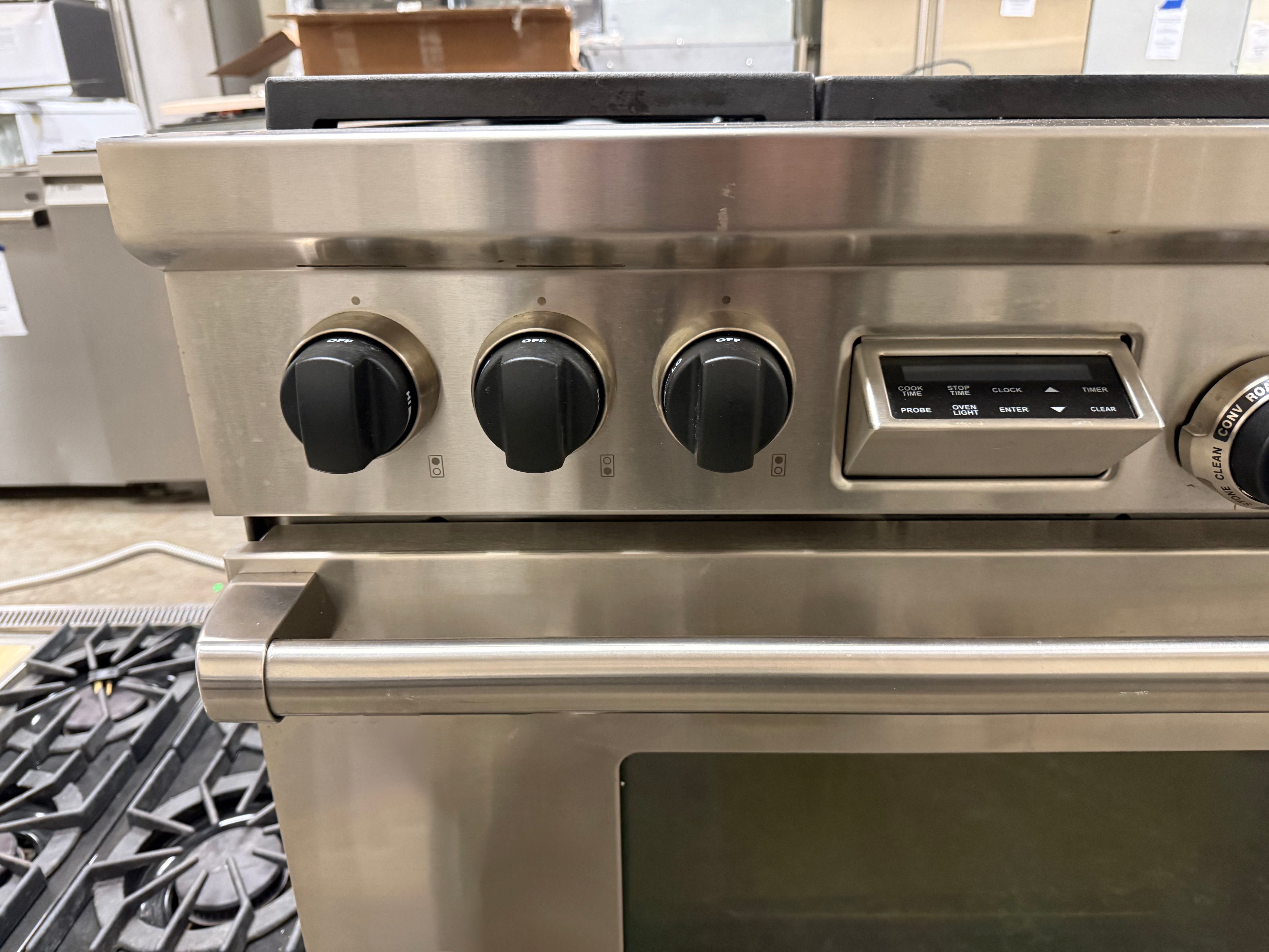 Wolf DF366 36" Stainless Steel Pro-Style Dual Fuel Range