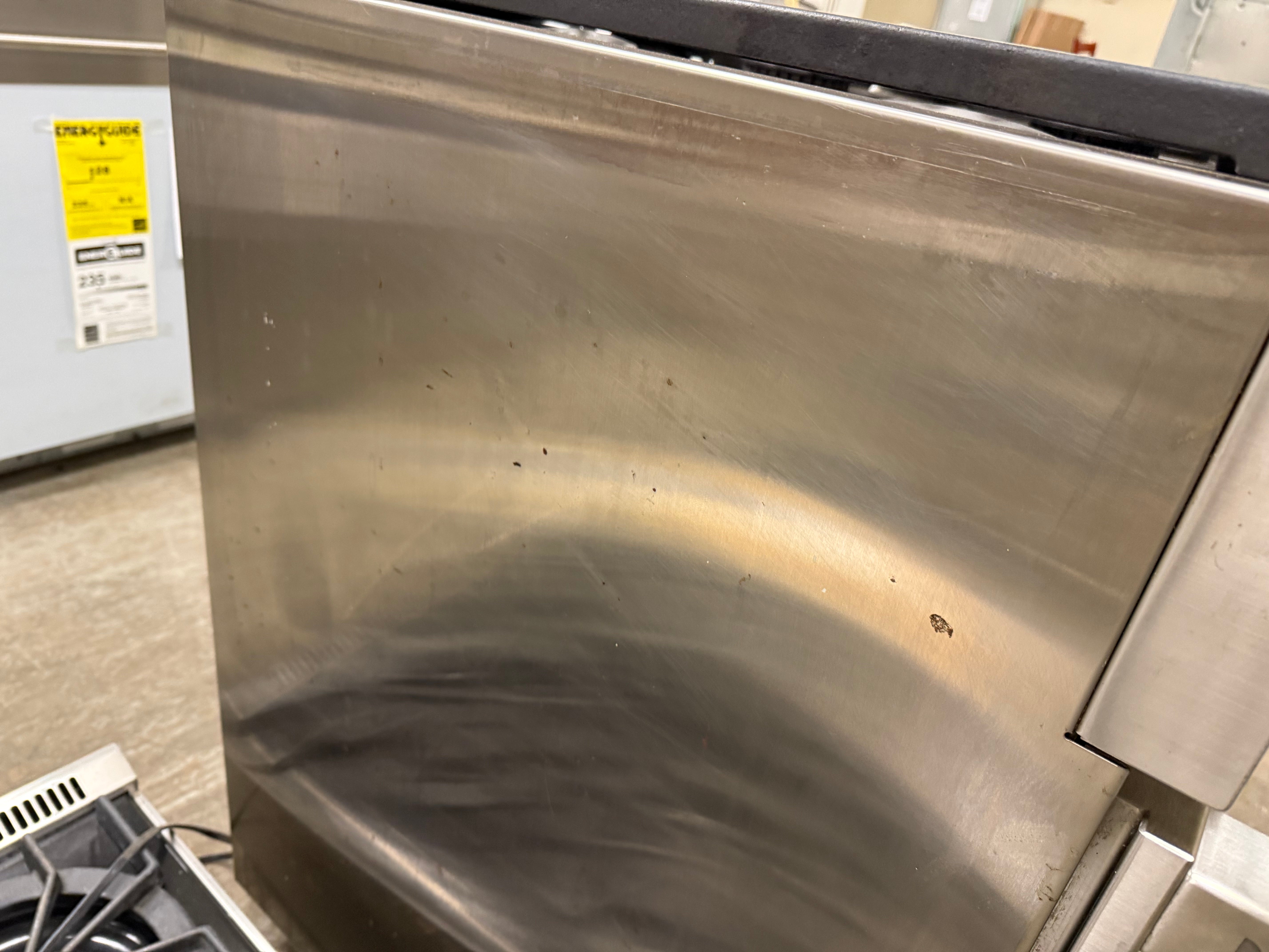 Wolf DF366 36" Stainless Steel Pro-Style Dual Fuel Range