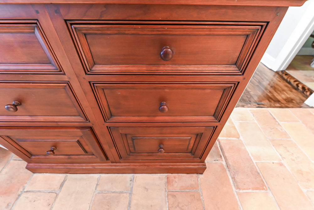 Premier Traditional Kitchen with Stainless Steel Island, Desk Area & Appliances