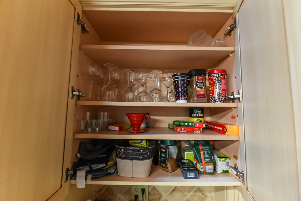 Millbrook Custom Traditional Cream Kitchen with Island, Granite Countertops & Appliances