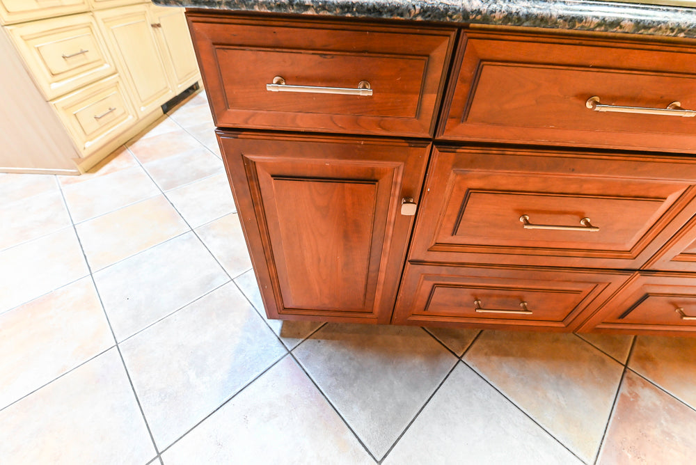 Millbrook Custom Traditional Cream Kitchen with Island, Granite Countertops & Appliances