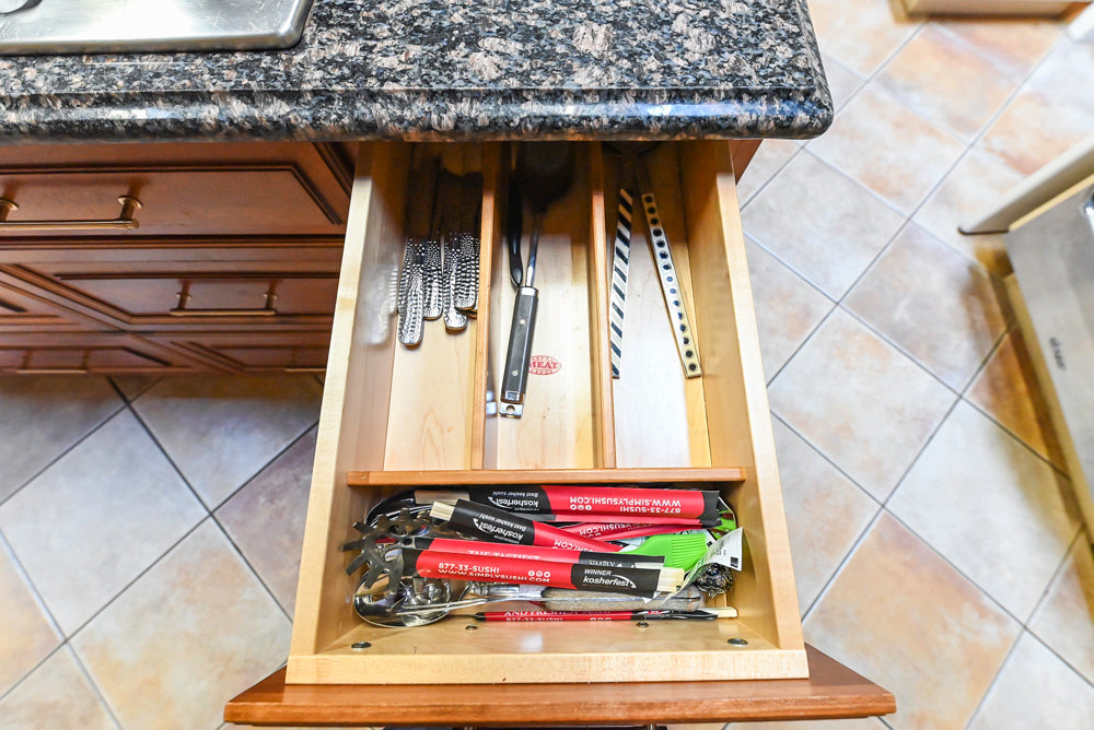 Millbrook Custom Traditional Cream Kitchen with Island, Granite Countertops & Appliances